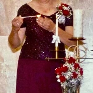 J Kara New York Beaded Plum Gown – Size 12 – Worn Once